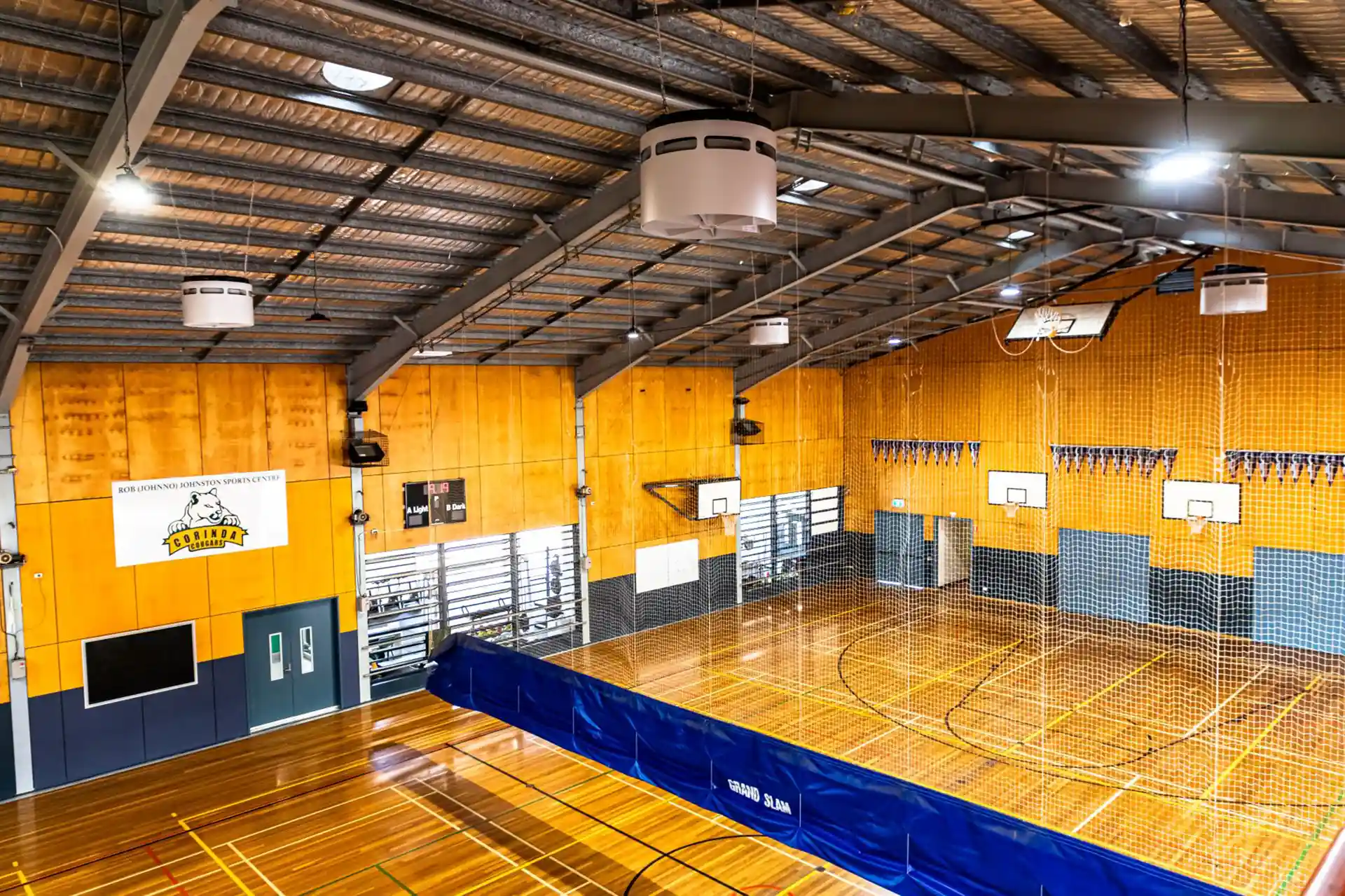 Airius G630 EC Emerald Series fans installed in Corinda State High School sports hall, providing