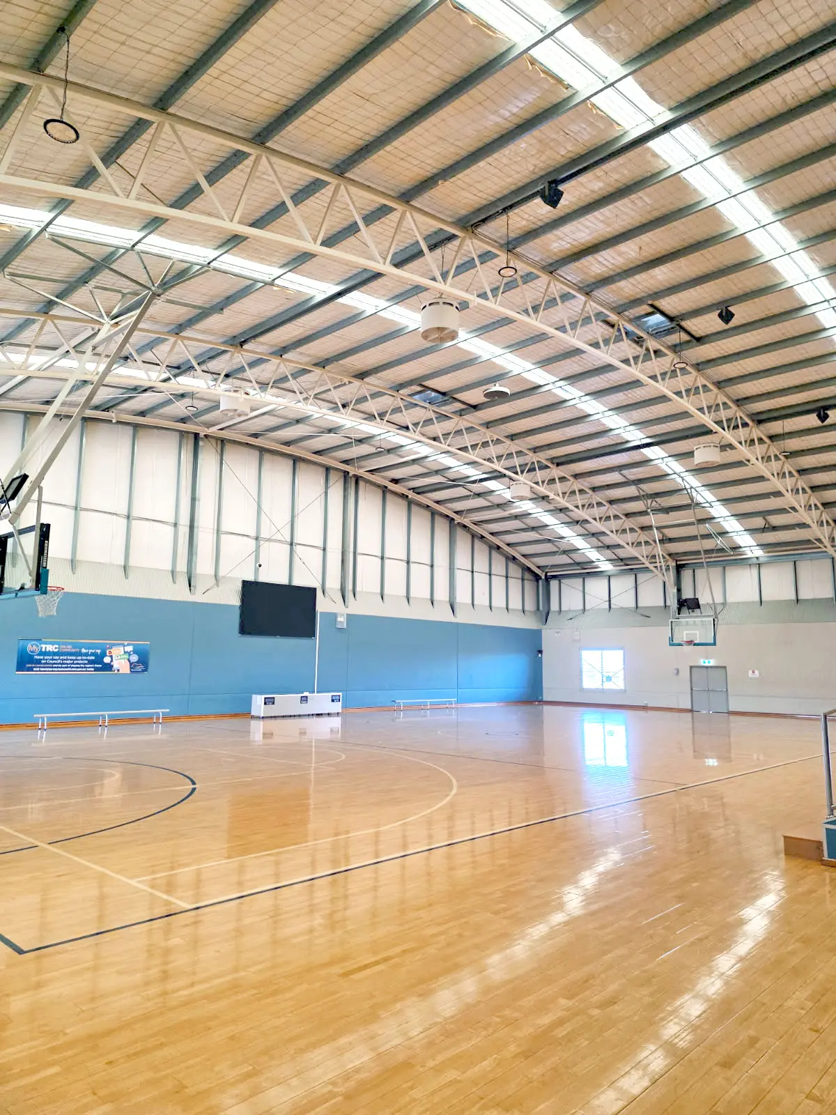 Tamworth Sports Dome ceiling with Airius Emerald Series fans improving air circulation and comfort.